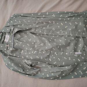 American Eagle Outfitters Green Casual Button Down Shirt